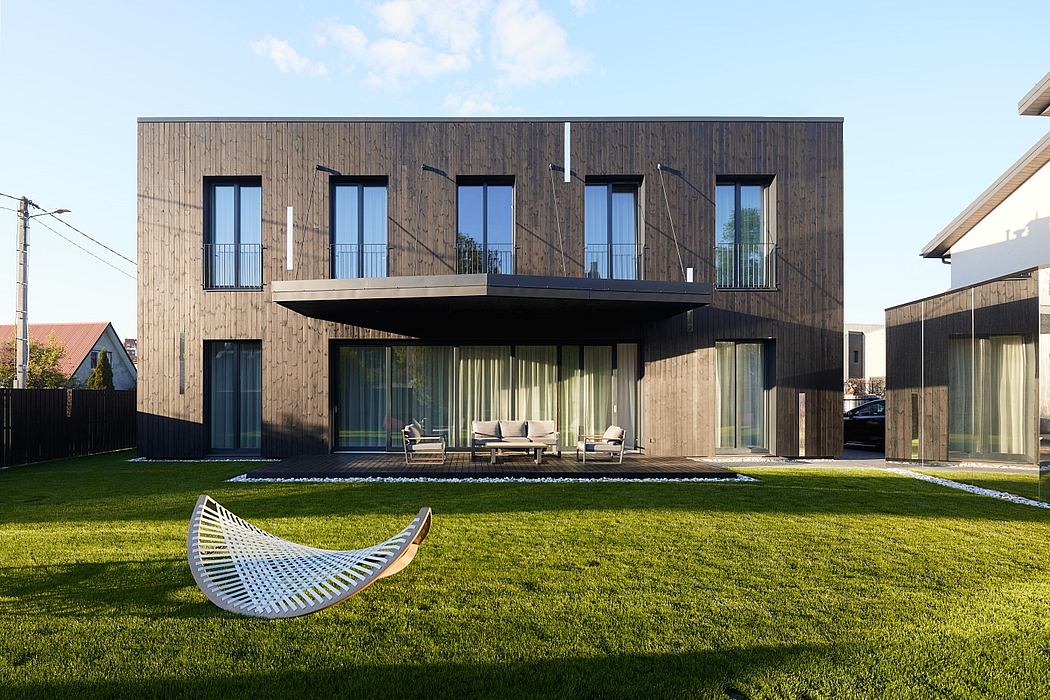 Birdhouse by YCL Studio - 2
