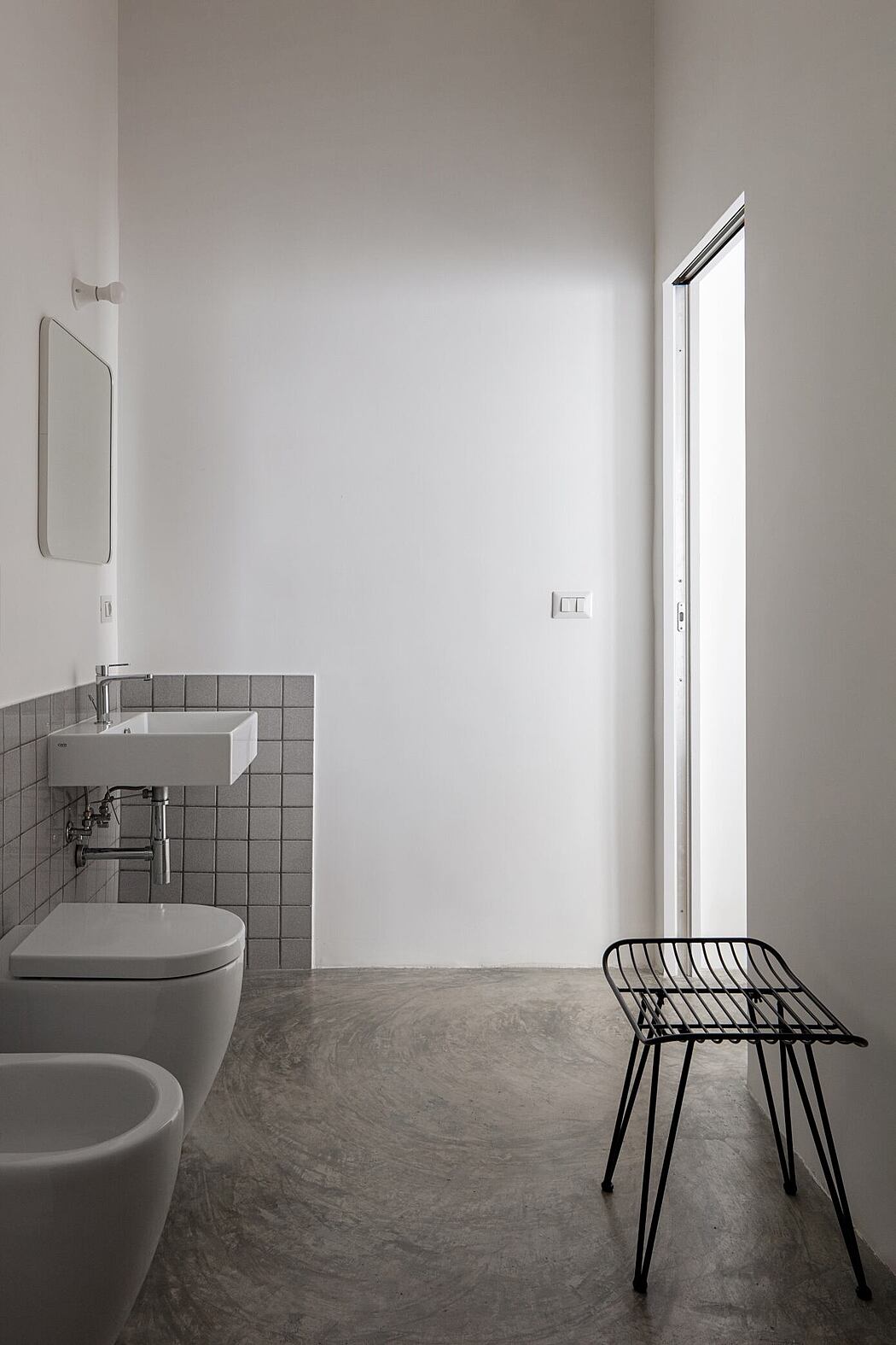 House T by Giuseppe Parisi - 7