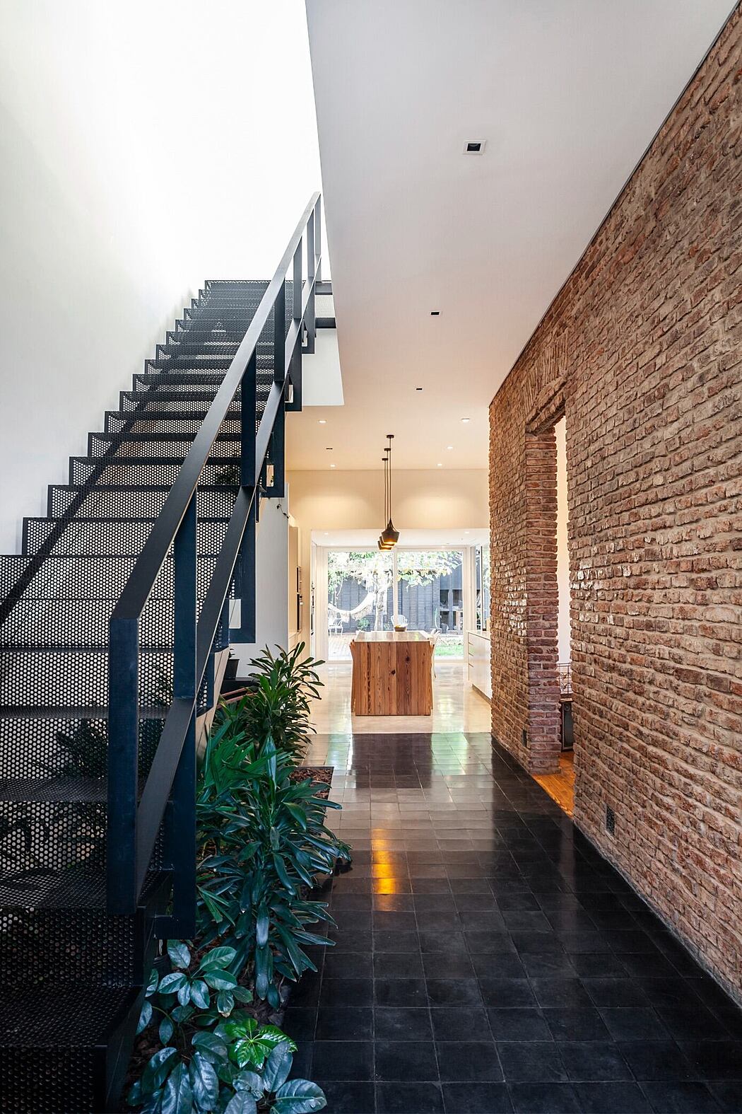Casa Hormiga by Estudio PK - 4