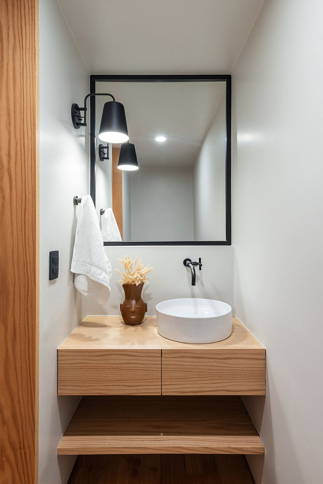 Apartment Golden by Vic Calil Arquitetura - 7