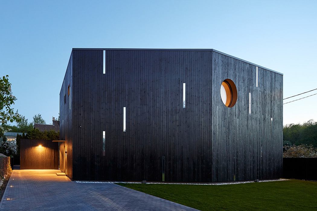 Birdhouse by YCL Studio - 8