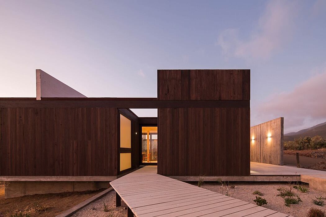 Casa Las Vizcachas by Juan Pablo Ureta - 10
