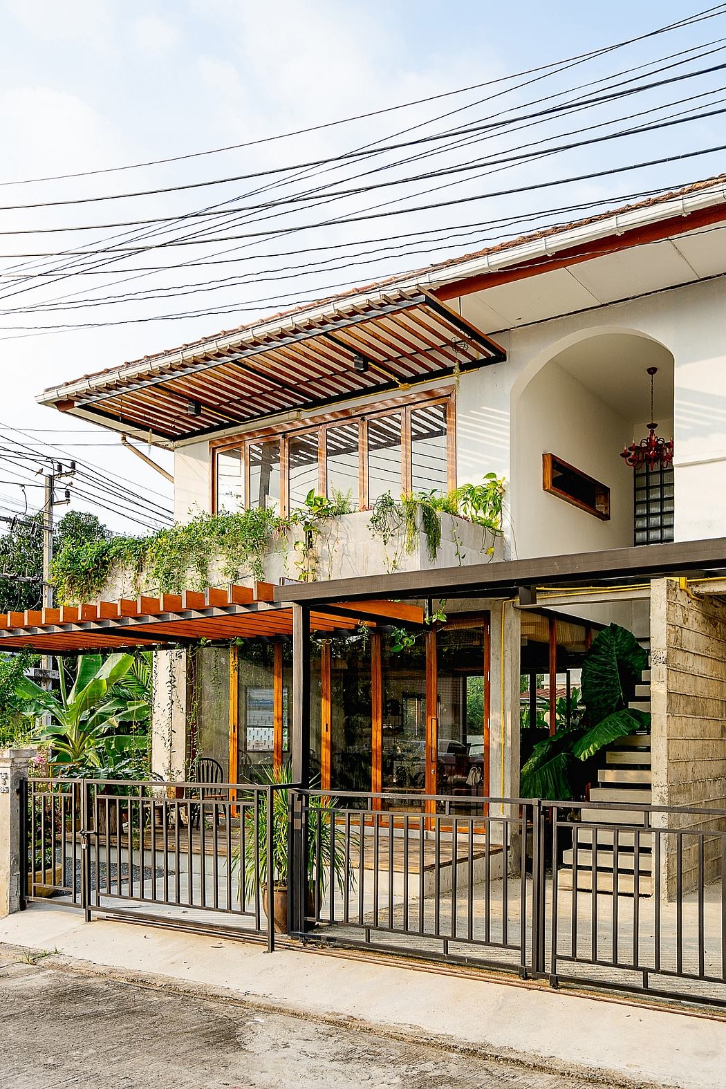 Collage House by Fatboy Factory - 11