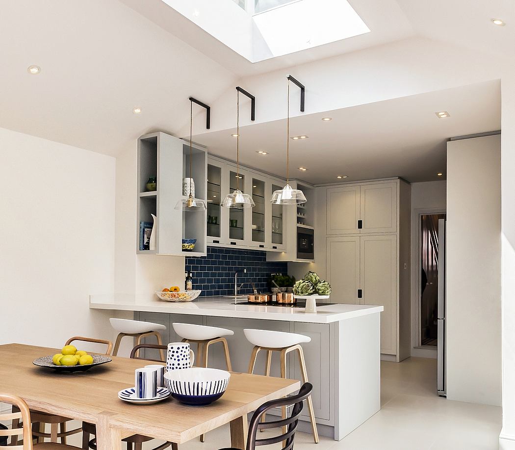 Edwardian Townhouse Highgate by LLI Design - 2