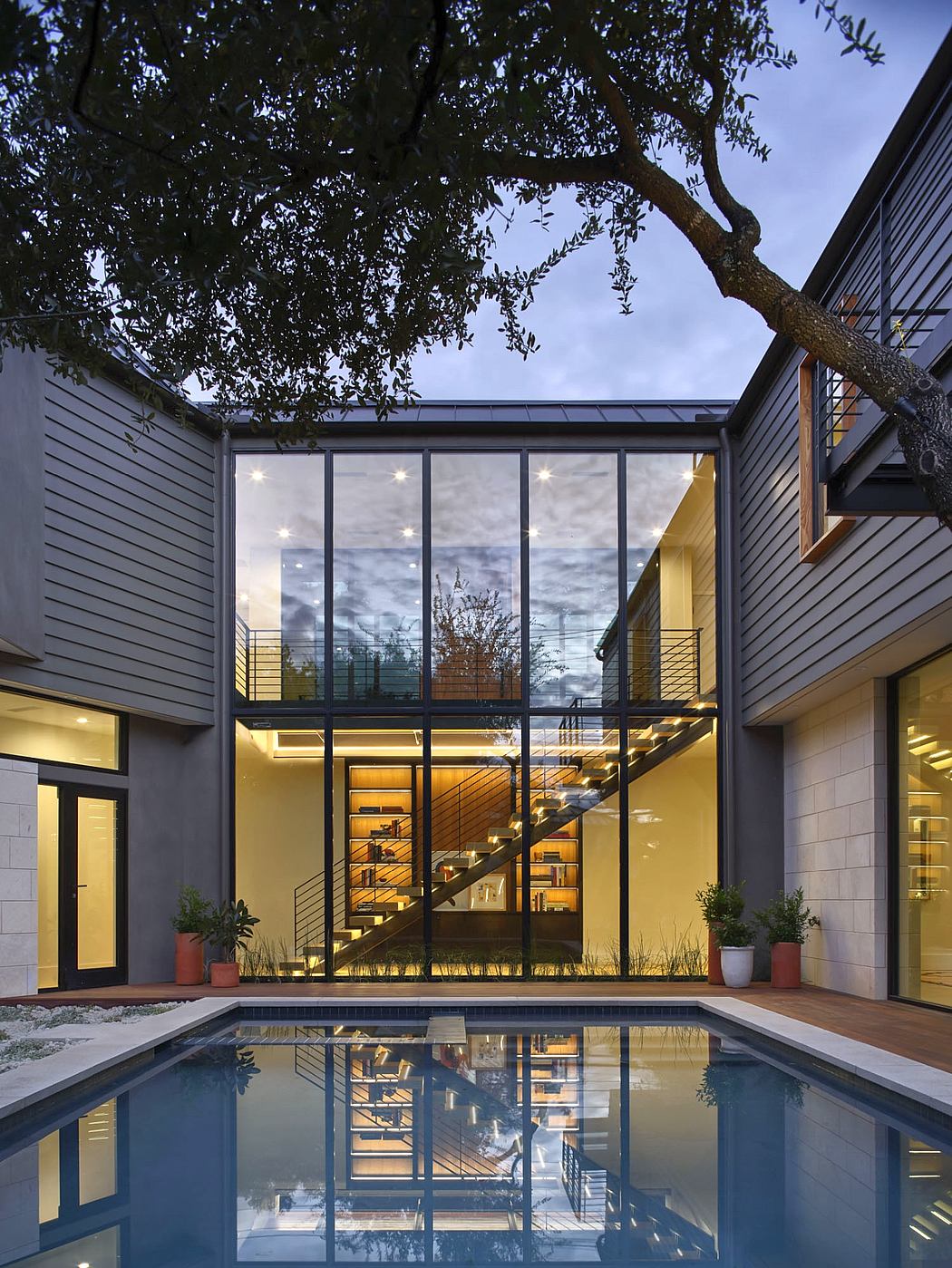 Hartford Residence by Clayton Korte - 13