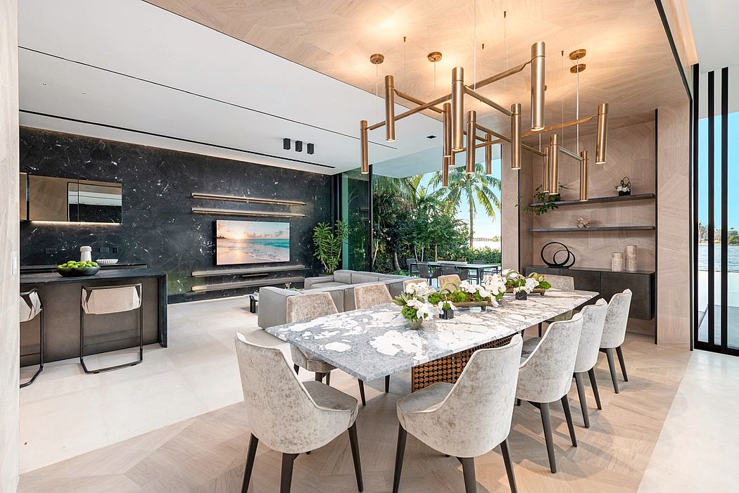 North Bay Road Residence by Choeff Levy Fischman - 4