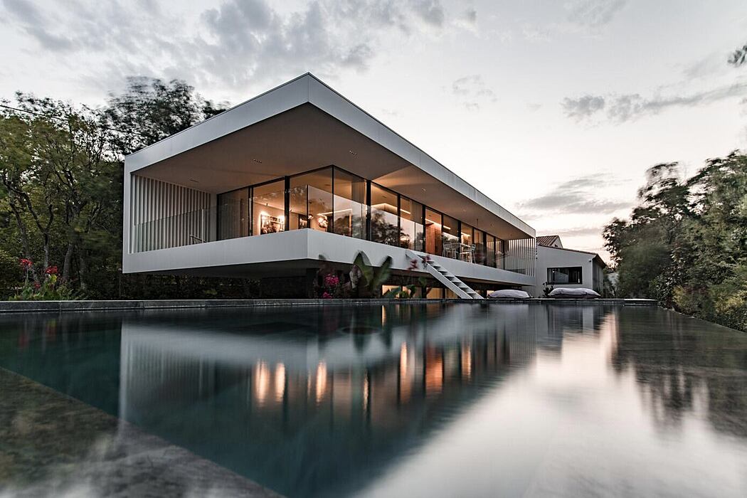 CML’s House by Brengues Le Pavec - 11