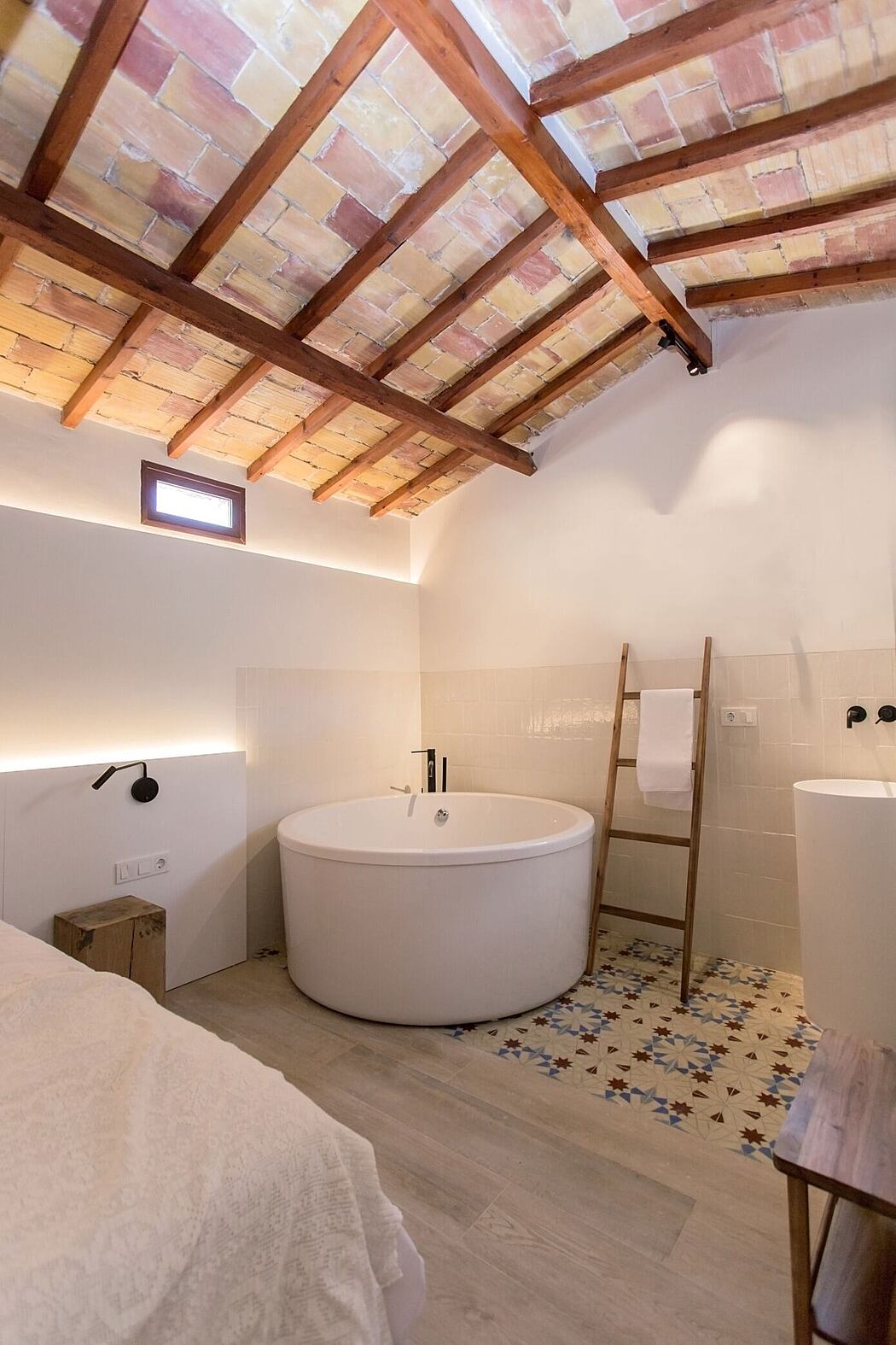Pizarro Suites by Elena Yago - 2