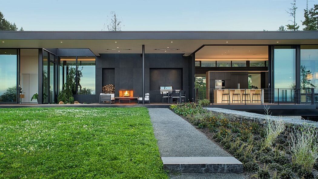 Five Peaks Lookout by Scott Edwards Architecture - 10