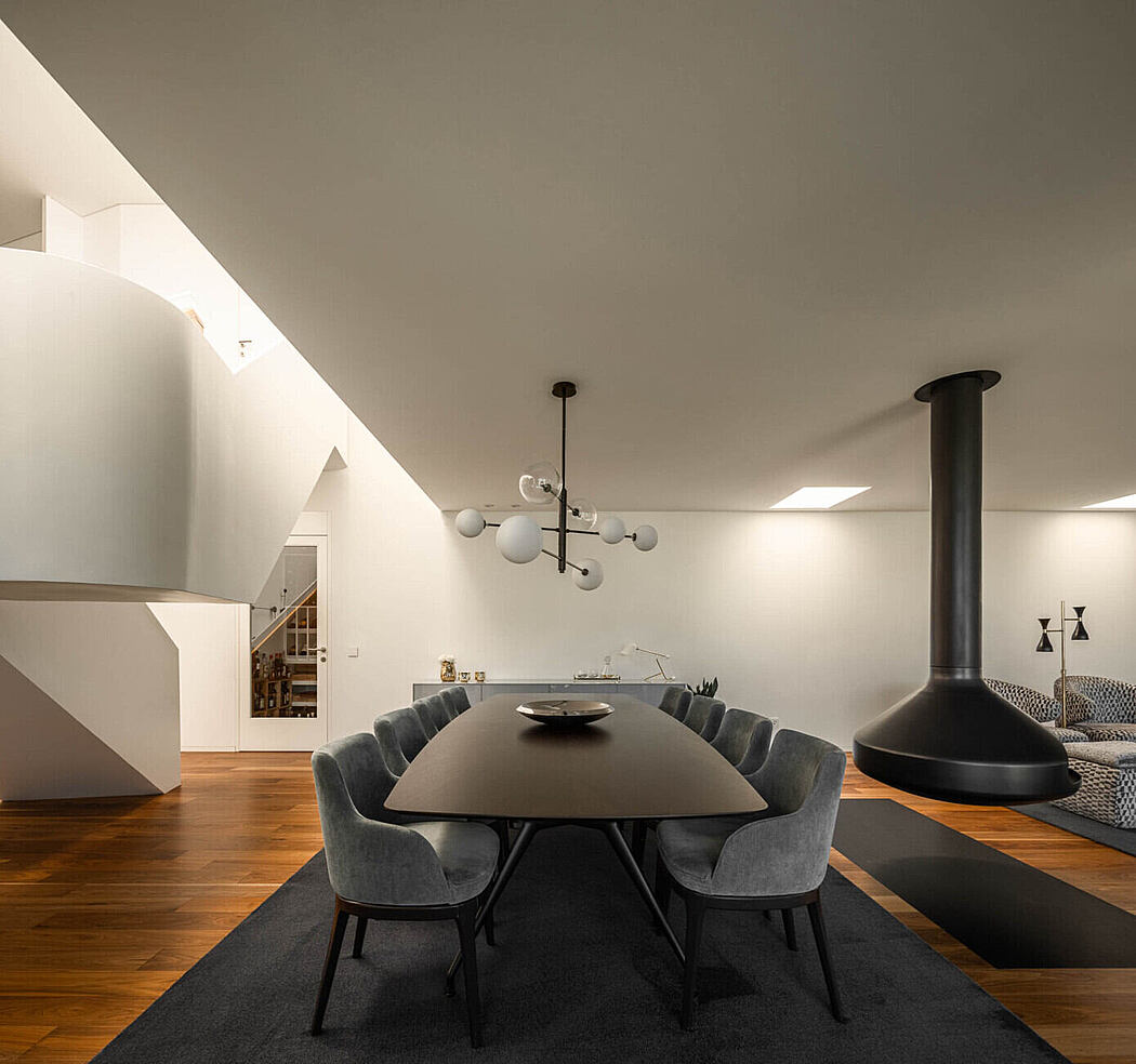 PS House by Inception - 7