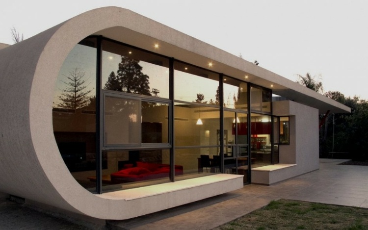 The Beam House by Uri Cohen Architects