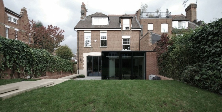 Rear House Extension by LBMV Architects