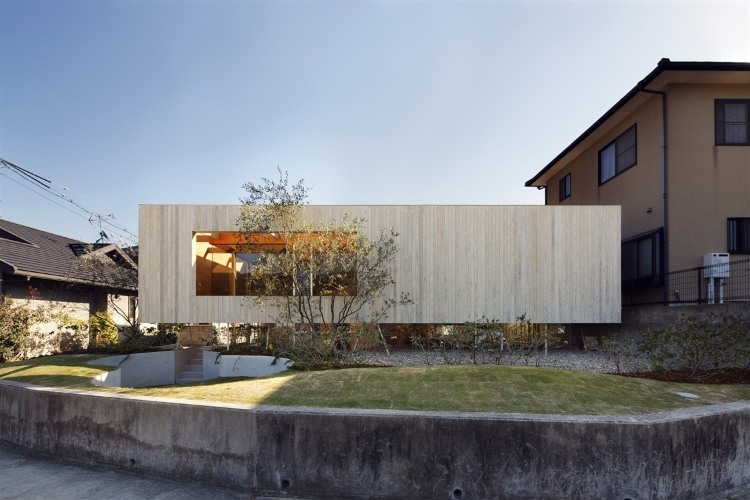 The Pit House by UID Architects & Associates - 1