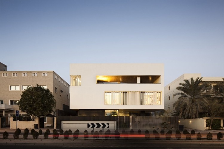 Secret House by AGi Architects - 1