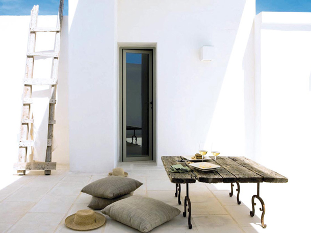 Exterior Rest Areas