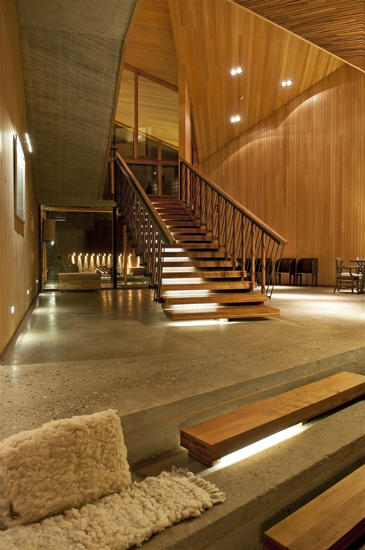 Hotel Refugia by Mobil Arquitectos