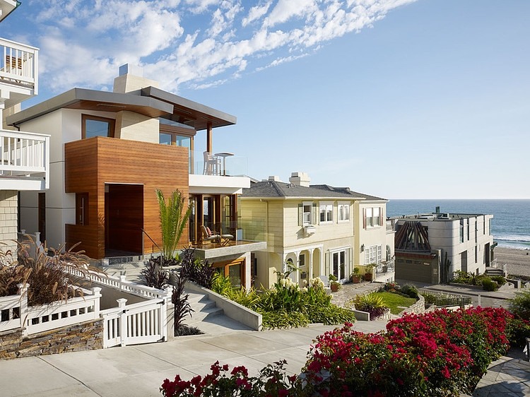 Manhattan Beach Residence by Rockefeller Partners Architects