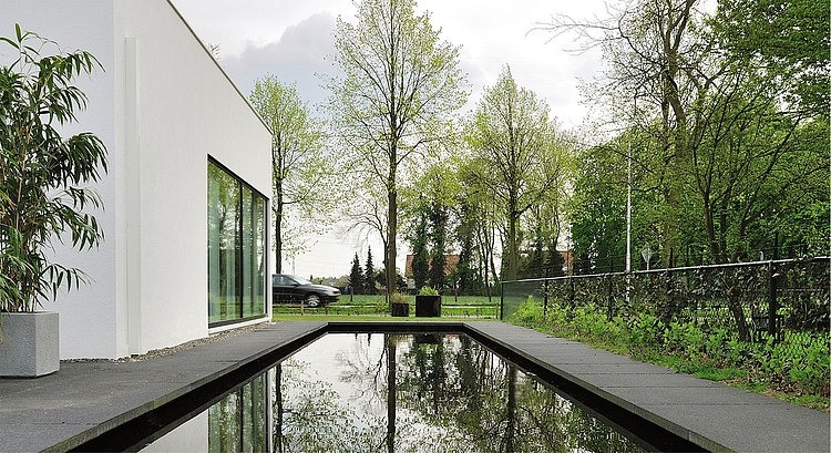 Bemmel Residence by Maxim Winkelaar and Bob Ronday