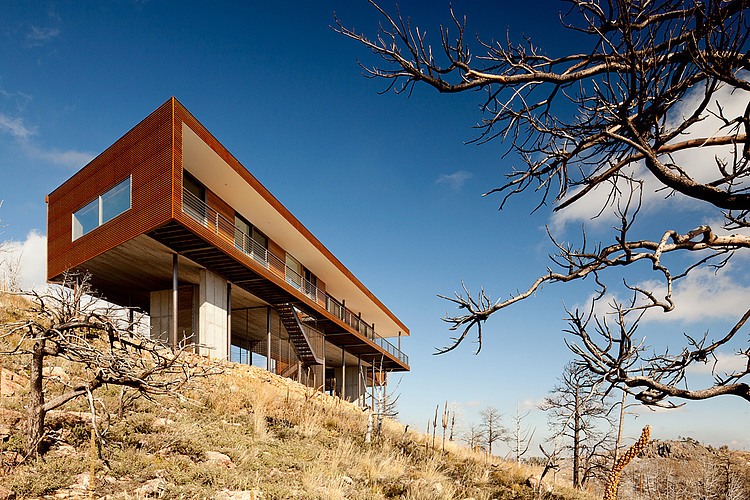 Sunshine Canyon Residence by THA Architecture