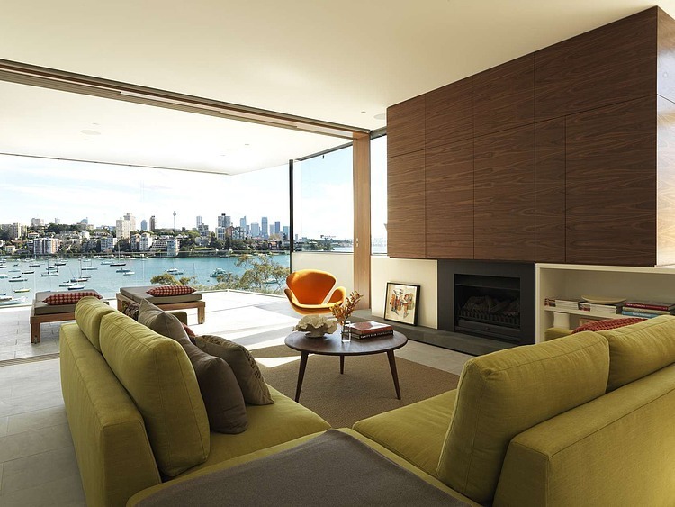 Harbourside Apartments by Andrew Burges Architects