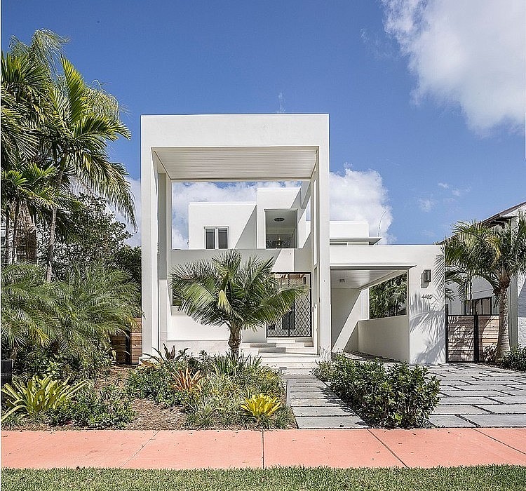 Royal Palm Residence by NC-office