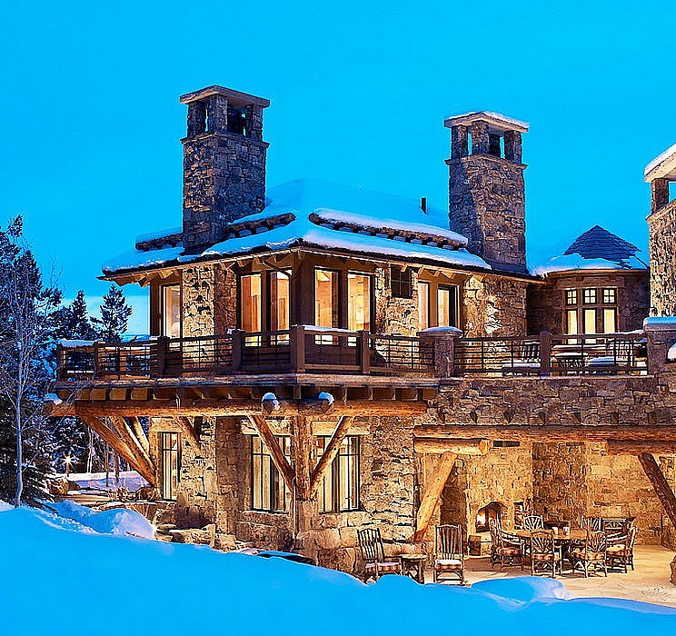 Mountaintop Estate by VAg Architects and Planners