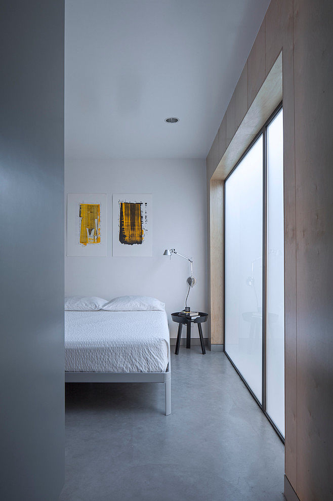 Micro Apartment by Vertebrae Architecture