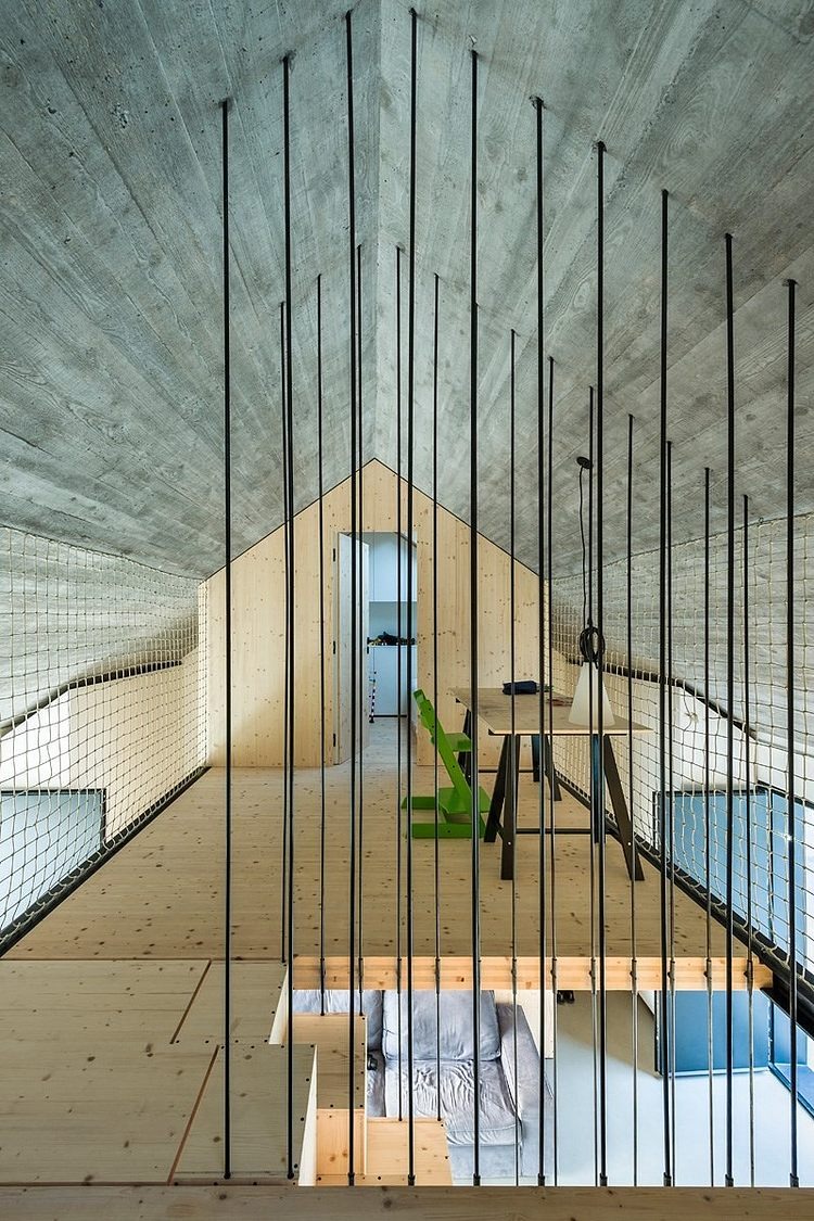 Compact House by Dekleva Gregoric Arhitekti