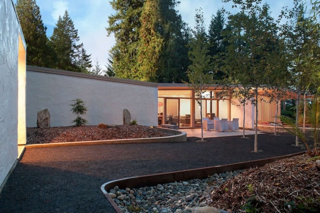 Brown Cabin by D’arcy Jones Architecture