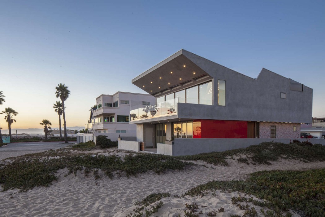 Beach House by Robert Kerr Architecture Design - 1