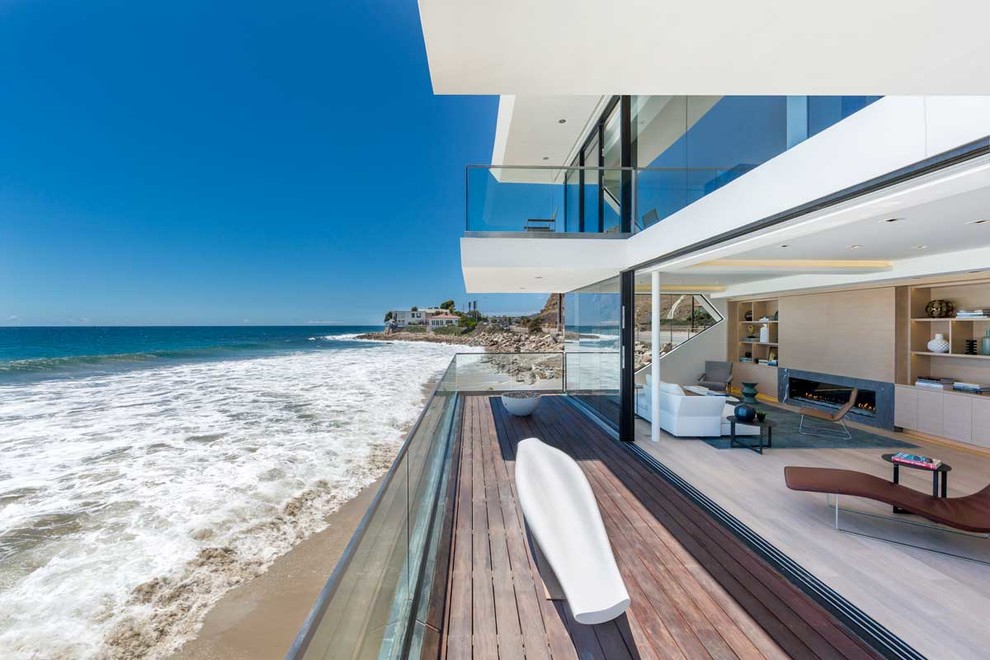 Wave House by Mark Dziewulski