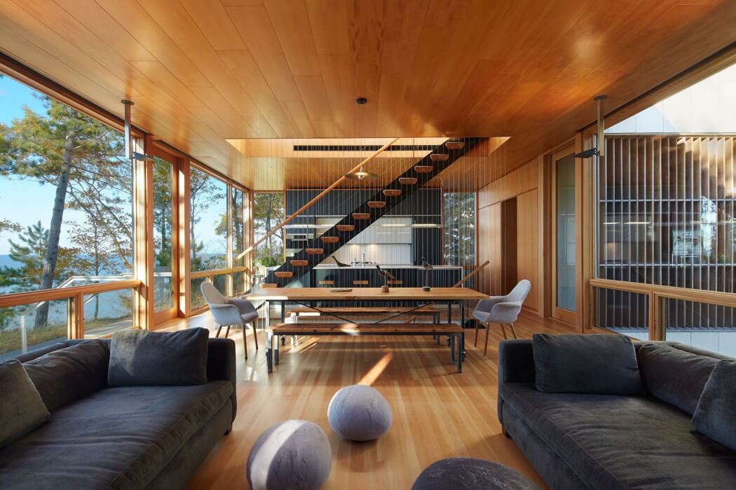 Suns End Retreat by Wheeler Kearns Architects