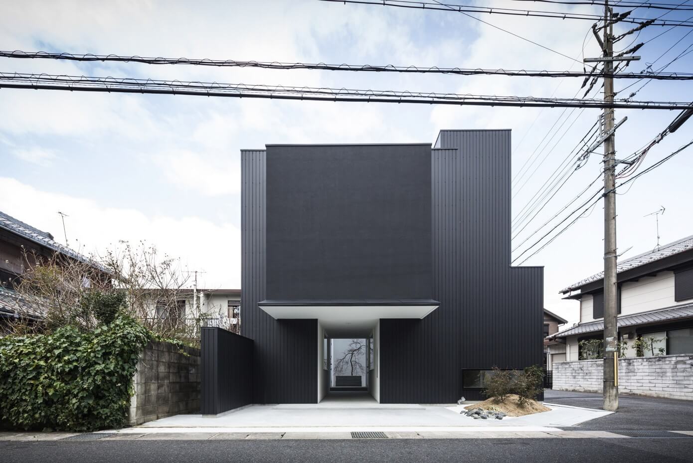 Framing House by Form / Kouichi Kimura Architects
