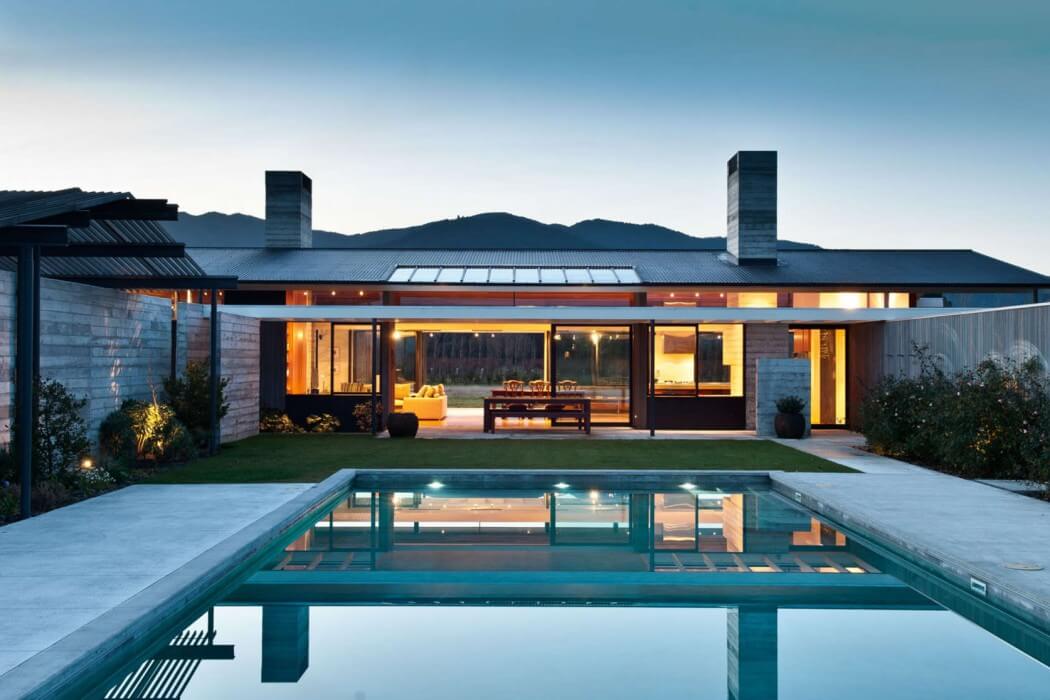 Warau Valley House by Parsonson Architects