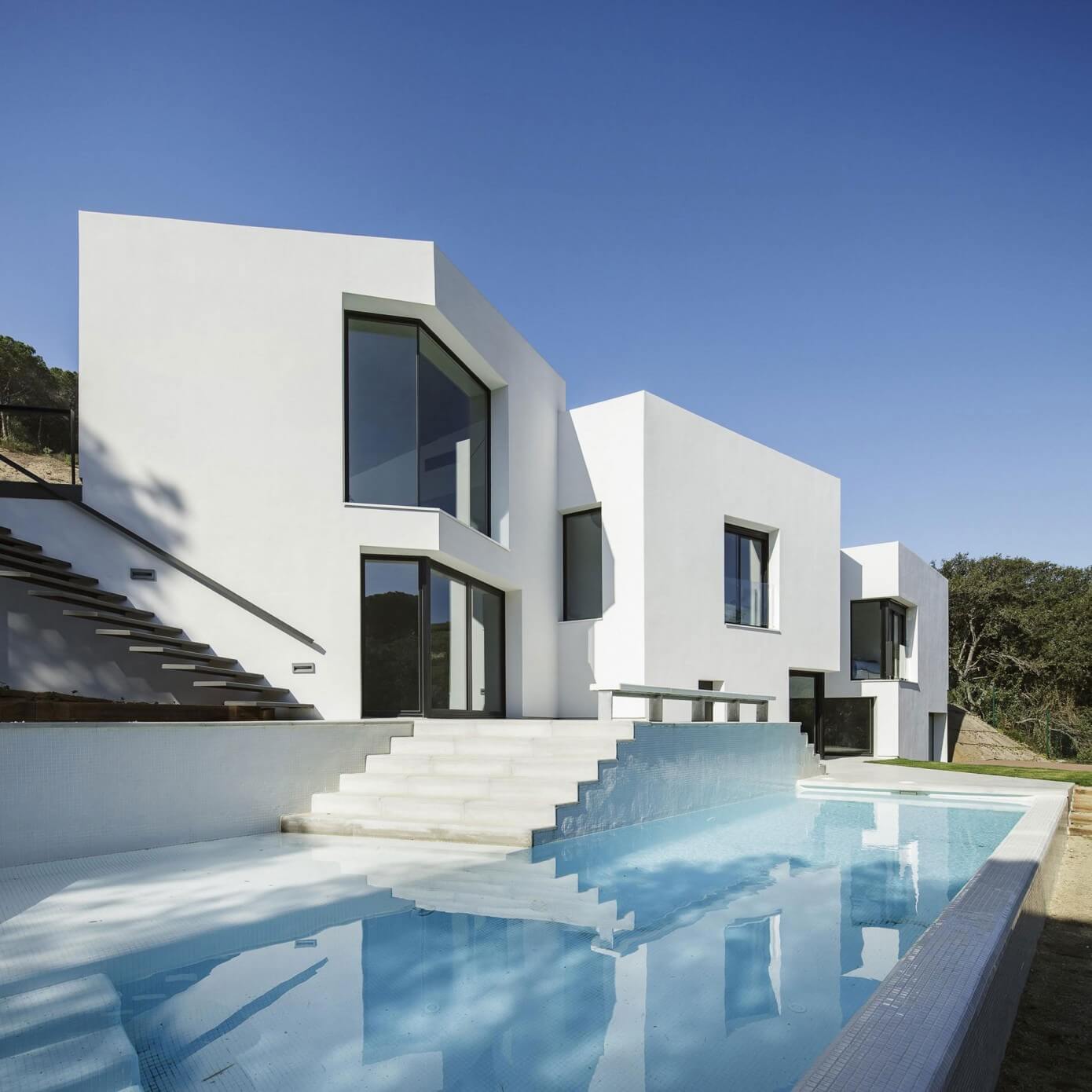 House JC By MIRAG HomeAdore