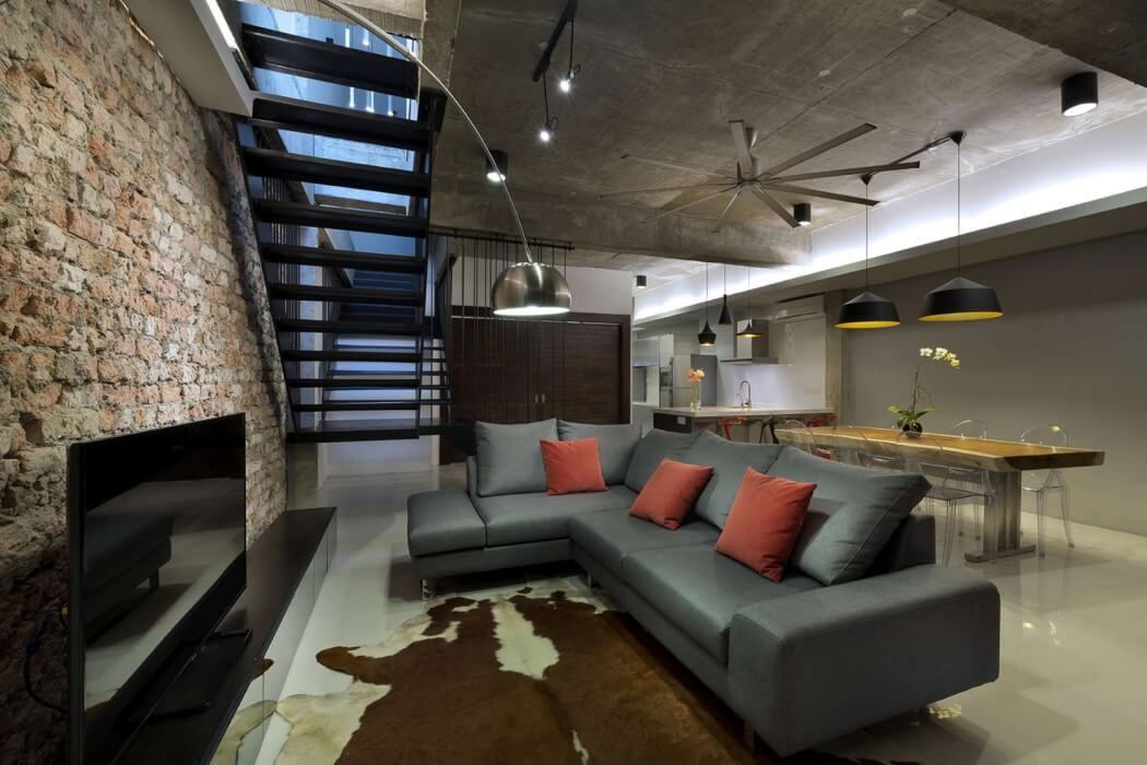 Kuala Lumpur Home by DRTAN LM Architect