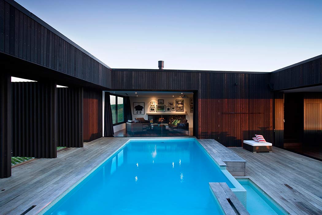 Parihoa House by Pattersons