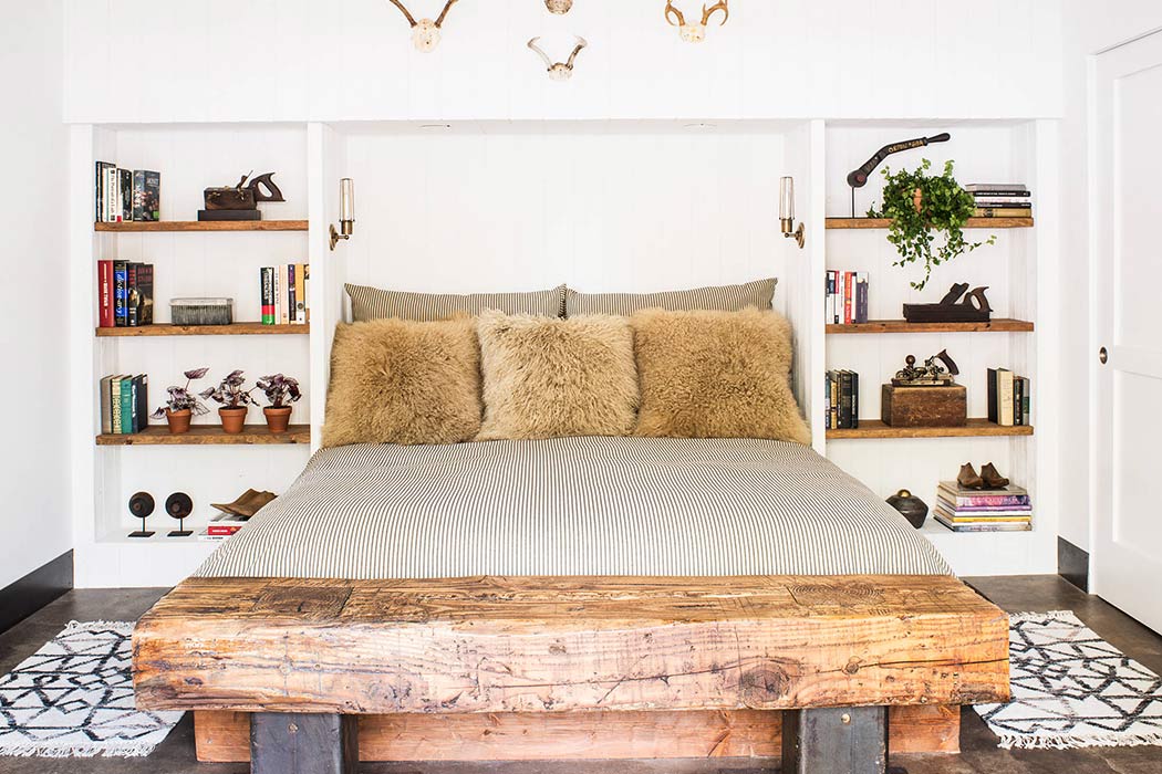Truckee Retreat by Antonio Martins Interior Design