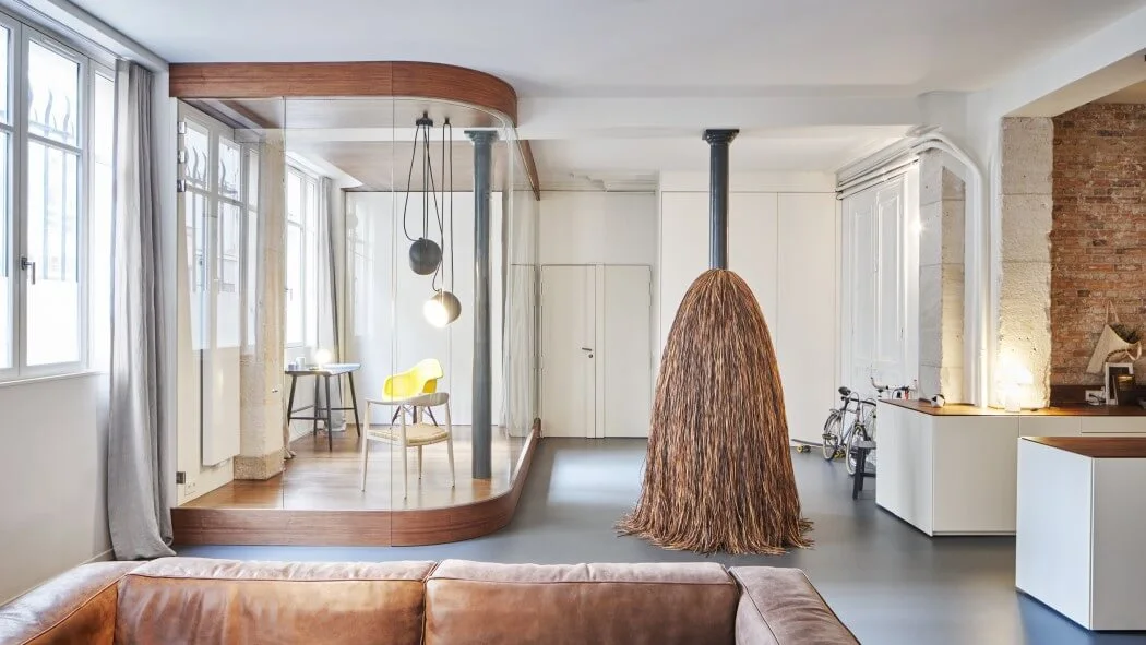 001-glass-walnut-loft-cut-architectures-1050x591.webp