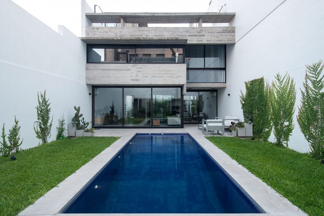 Two Houses by BAK Arquitectos