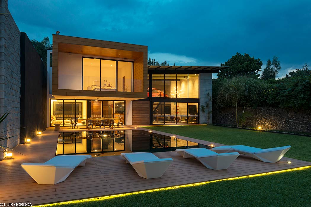 ALD House by Space
