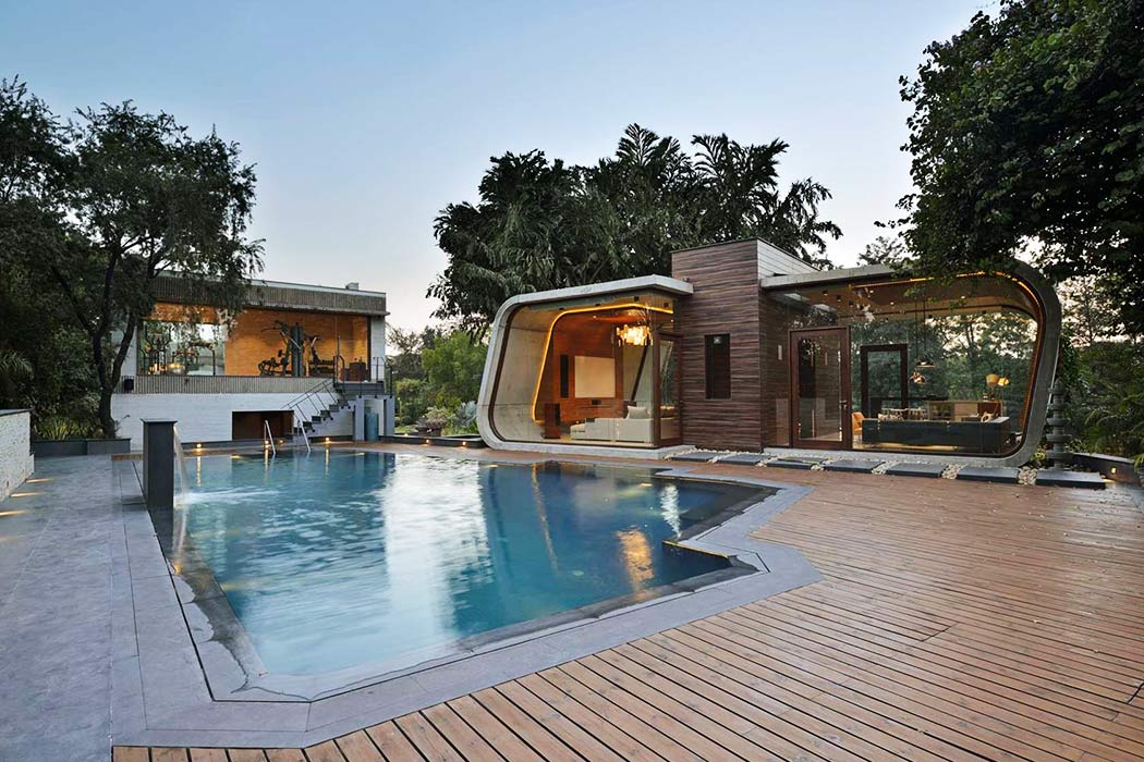 Pool House by 42mm Architecture