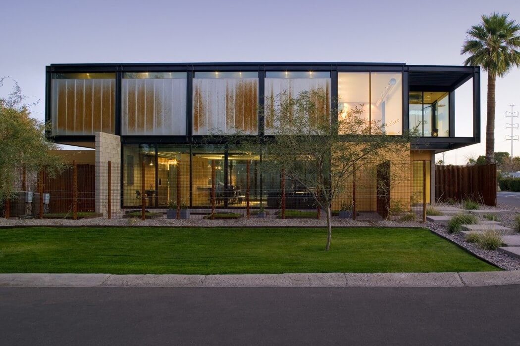 Sosnowski Residence by Chen+Suchart Studio
