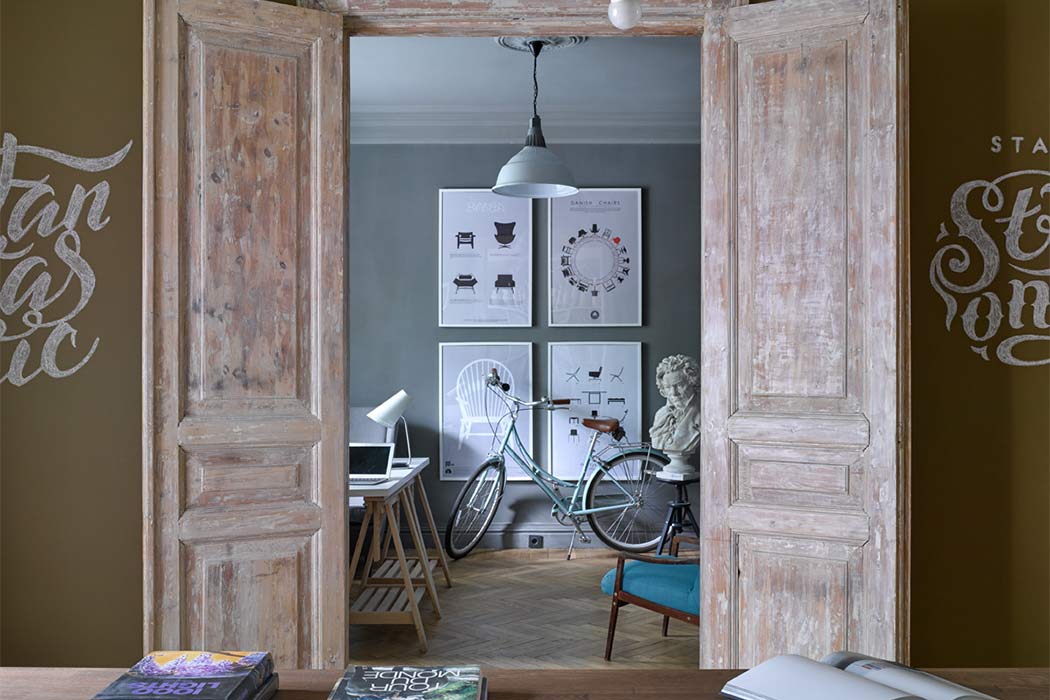 Retro Office by A3interior Design Studio