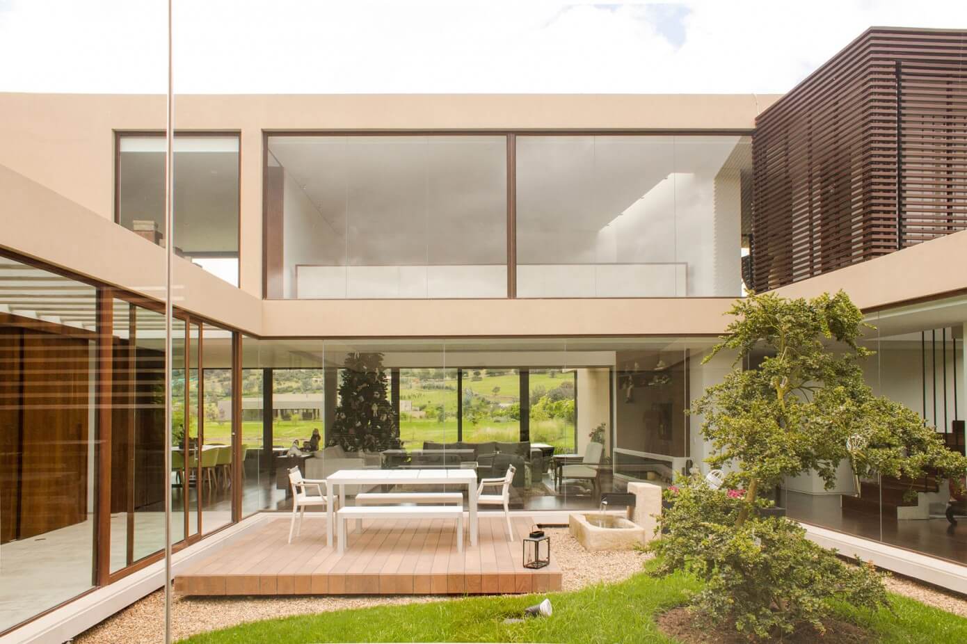 House in La Calera by Arquitectura en Estudio