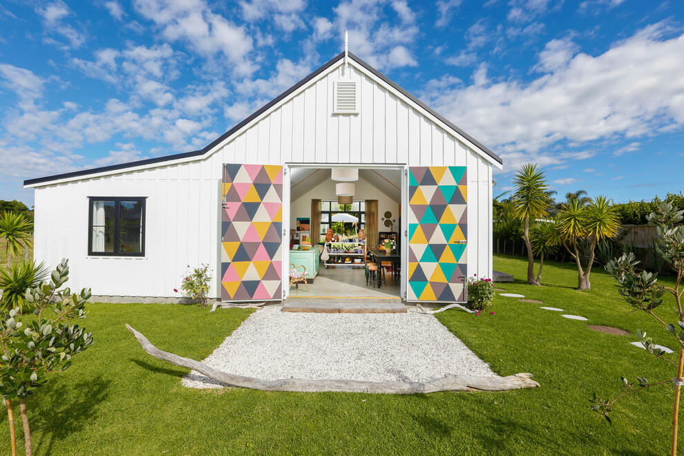 Funky Creative Home by Customkit Buildings