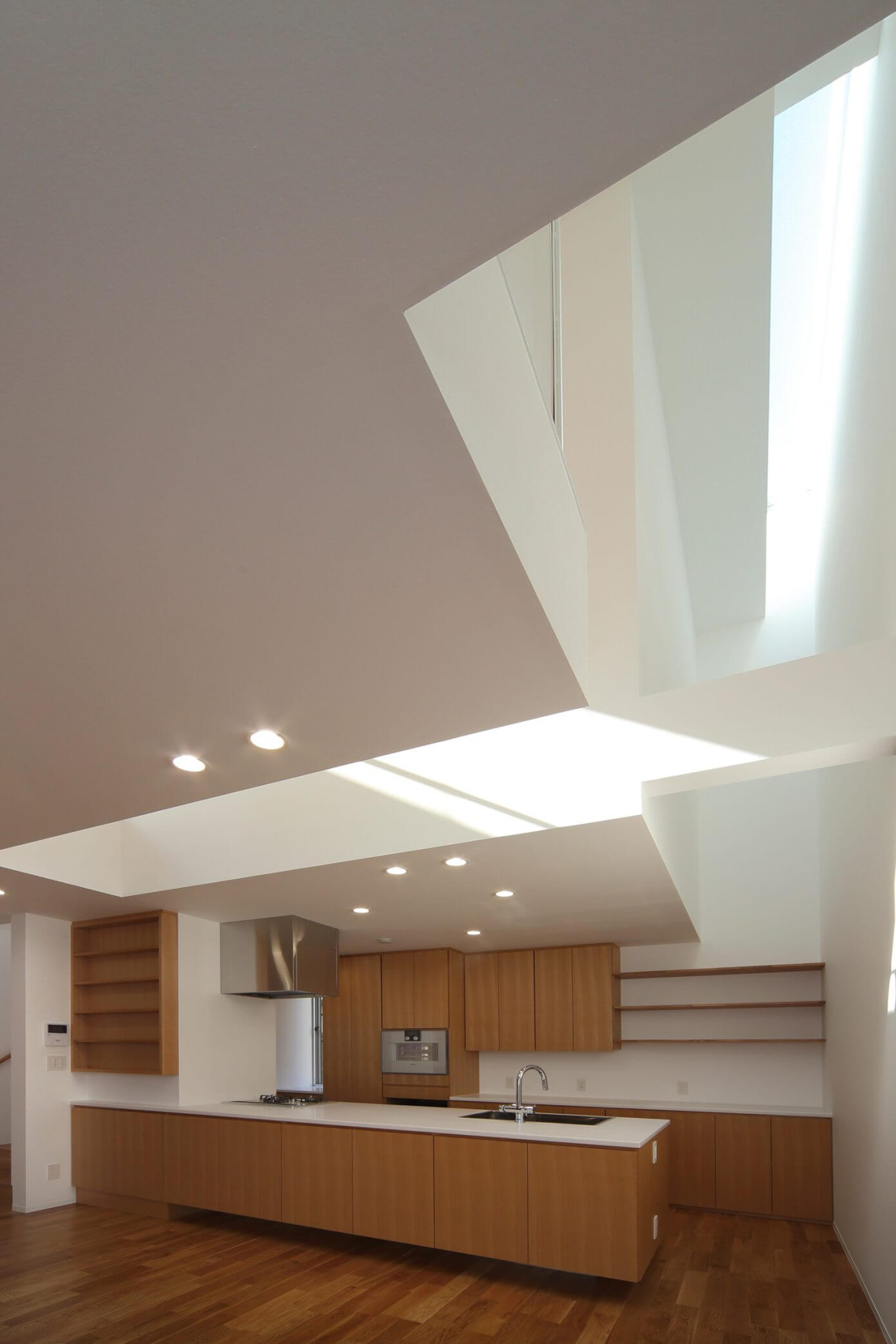 004housekbyyoshitakauchinoydsarchitects HomeAdore