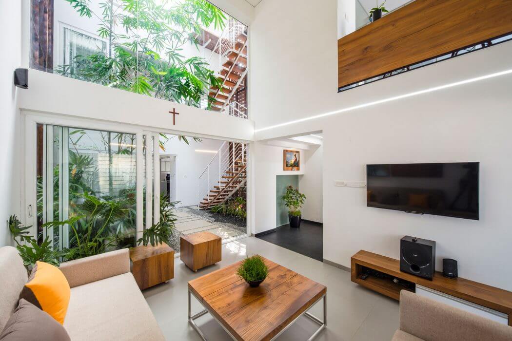 Home in India by LIJO.RENY Architects