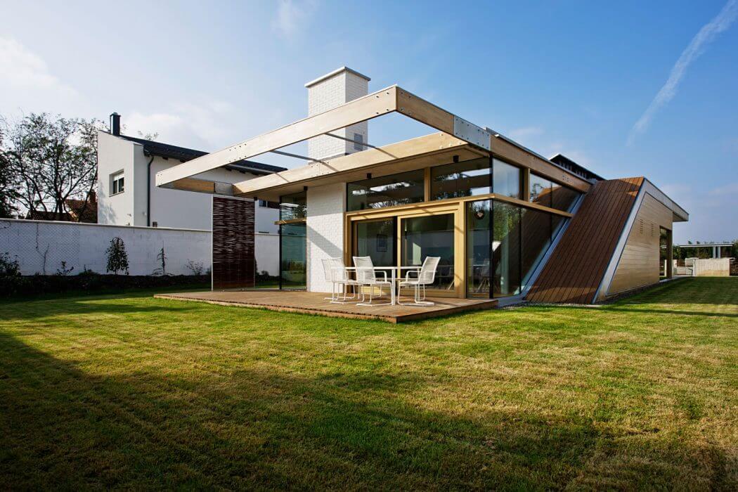 Residence in Debrecen by Sporaarchitects Design - 1