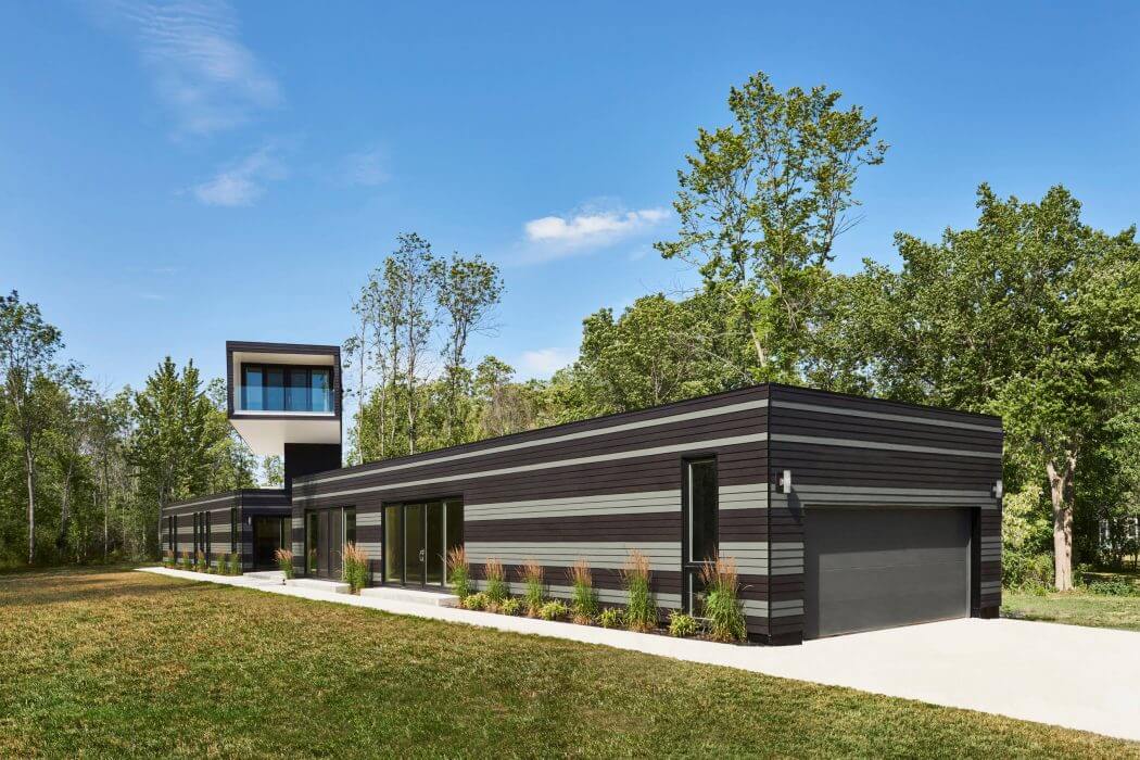 Bower House by Kariouk Associates